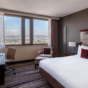 Upper Floors King Room