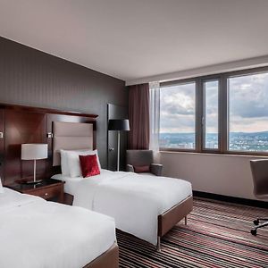 Upper Floors Queen Room